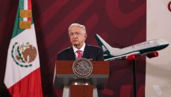 Mexicana de Aviación comenzará a volar el 26 de diciembre: AMLO