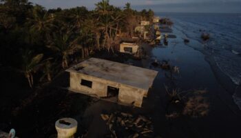 COP28 | Piden a México reubicar a comunidad El Bosque, inundada por el cambio climático