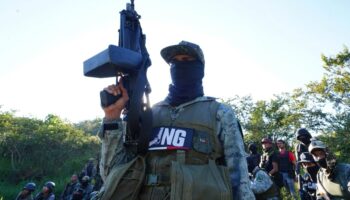 CJNG y Cártel de Sinaloa luchan por control de narcotráfico en Cartagena, Colombia | Video