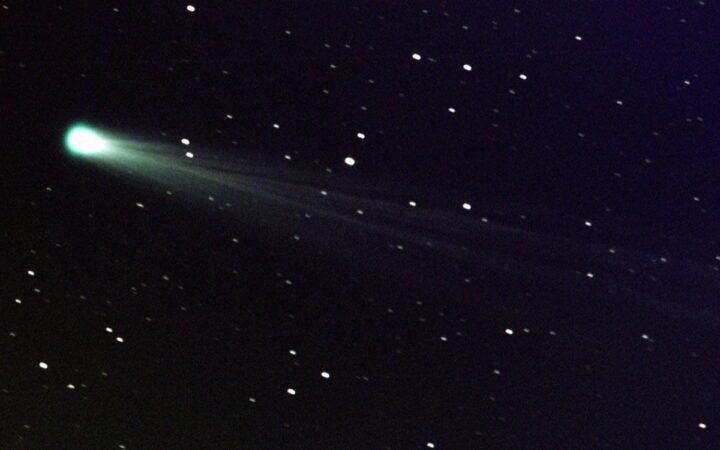 Cometa Diablo, tres veces más grande que el Everest, se acerca a la Tierra y será visible en México