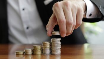Inegi anticipa contracción de consumo privado en octubre