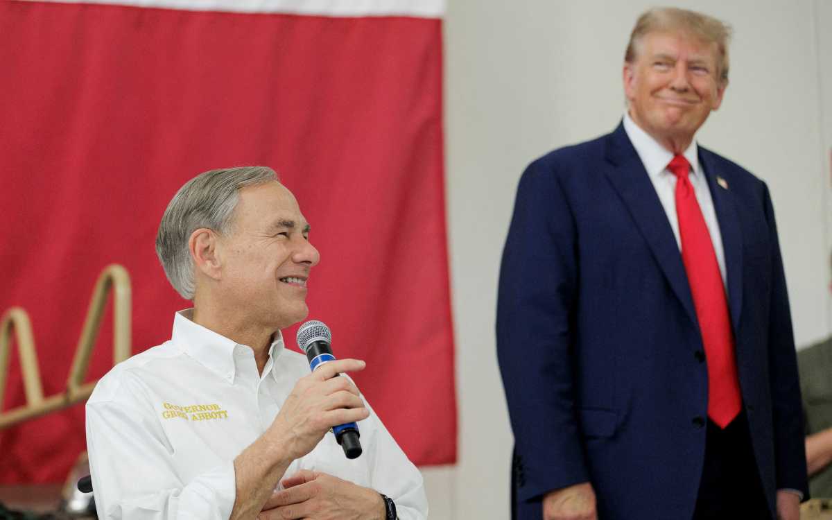 Trump recibe el respaldo del gobernador de Texas en evento cerca de la frontera