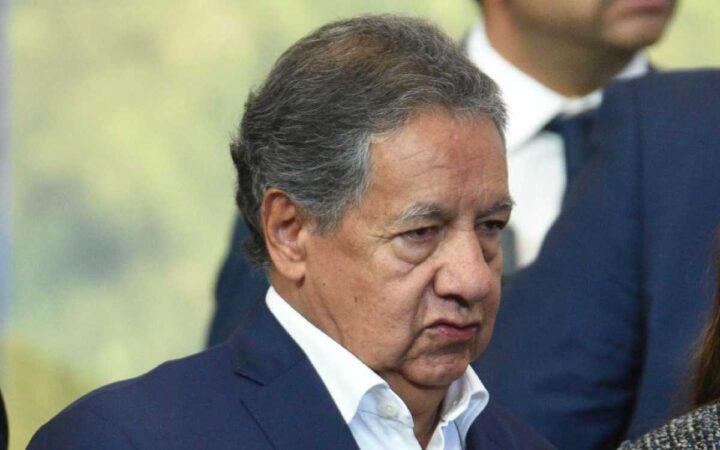 Higinio Martínez vuelve al Senado; no asumió como jefe de gabinete de Delfina Gómez