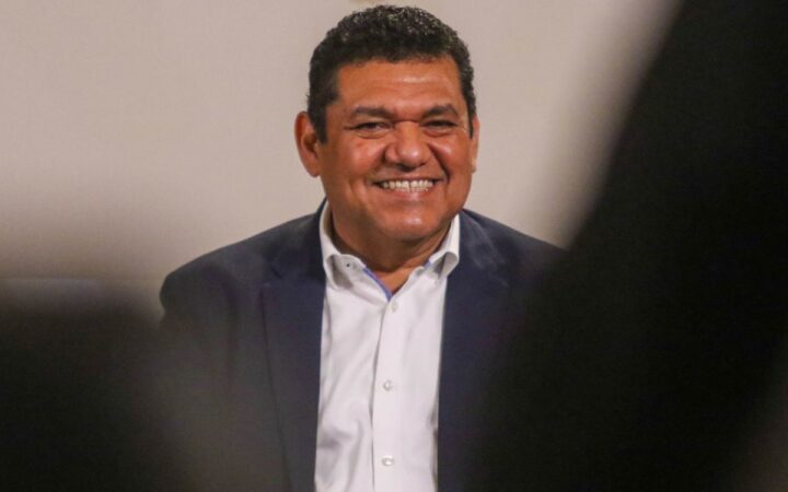 Javier May lidera encuesta de Morena para Tabasco