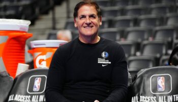 NBA: Mark Cuban vende la mayoría de acciones de Mavericks pero conserva el control del equipo