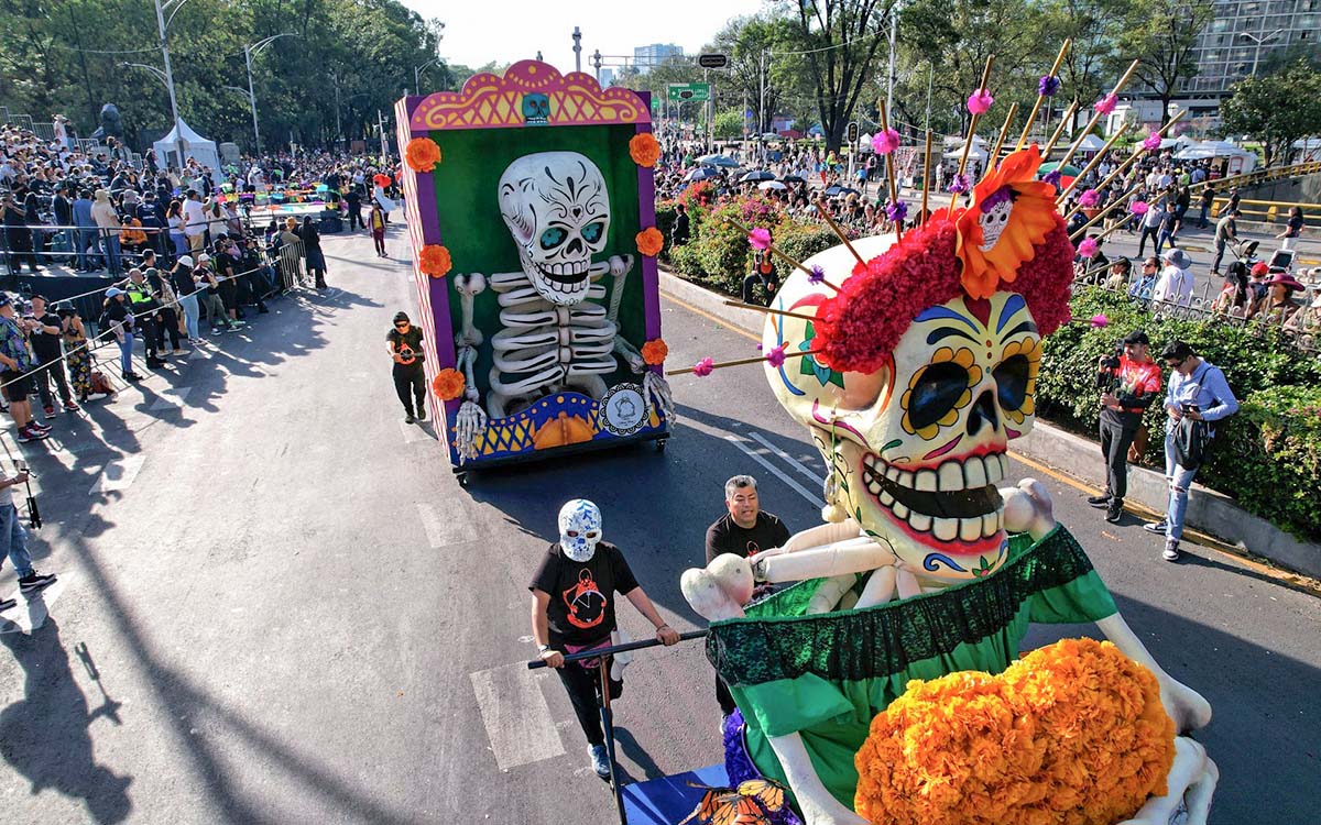 Un millón 250 mil personas acudieron al Desfile de Día de Muertos: Batres | Fotos y video