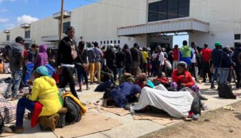 Tunden a alcaldía por culpar a migrantes de contagiar enfermedades