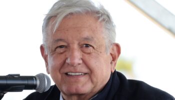 ‘Estoy muy contento’: AMLO sobre precandidaturas de Morena