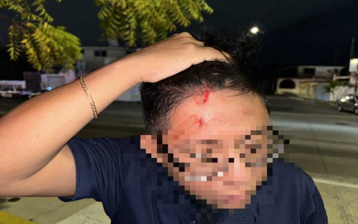 Policías golpean a periodistas en Veracruz | Video Policías golpean a periodistas en Veracruz | Video
