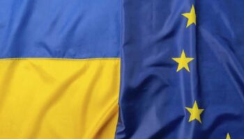 Bruselas pide abrir negociaciones para la adhesión de Ucrania a la Unión Europea