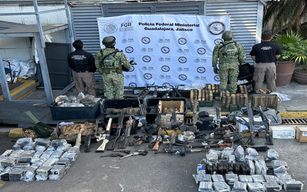 Ejército Mexicano incauta arsenal con más de 80 explosivos atribuidos al CJNG