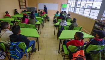 Educación: dos décadas de estancamiento | Artículo