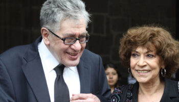 ‘Tengo que hablar en pasado de alguien que sigue presente’: Cristina Pacheco, después de la muerte de José Emilio