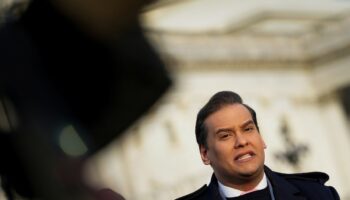 Videos | Por mentir, expulsan al polémico republicano George Santos del Congreso de EU