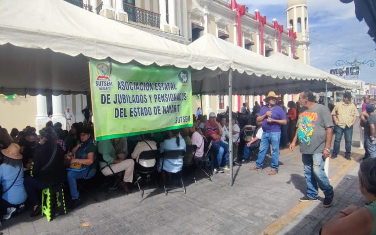 Gobierno de Nayarit no pagó aguinaldo y más de 20 mil trabajadores resultan afectados