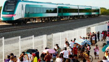 ¿Cuáles son los horarios de las paradas del Tren Maya?
