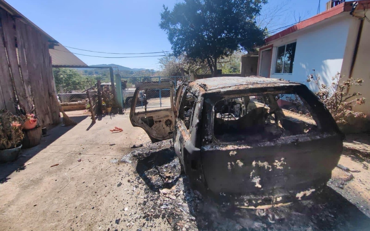 Guerrerenses se enfrentan con militares por inacción