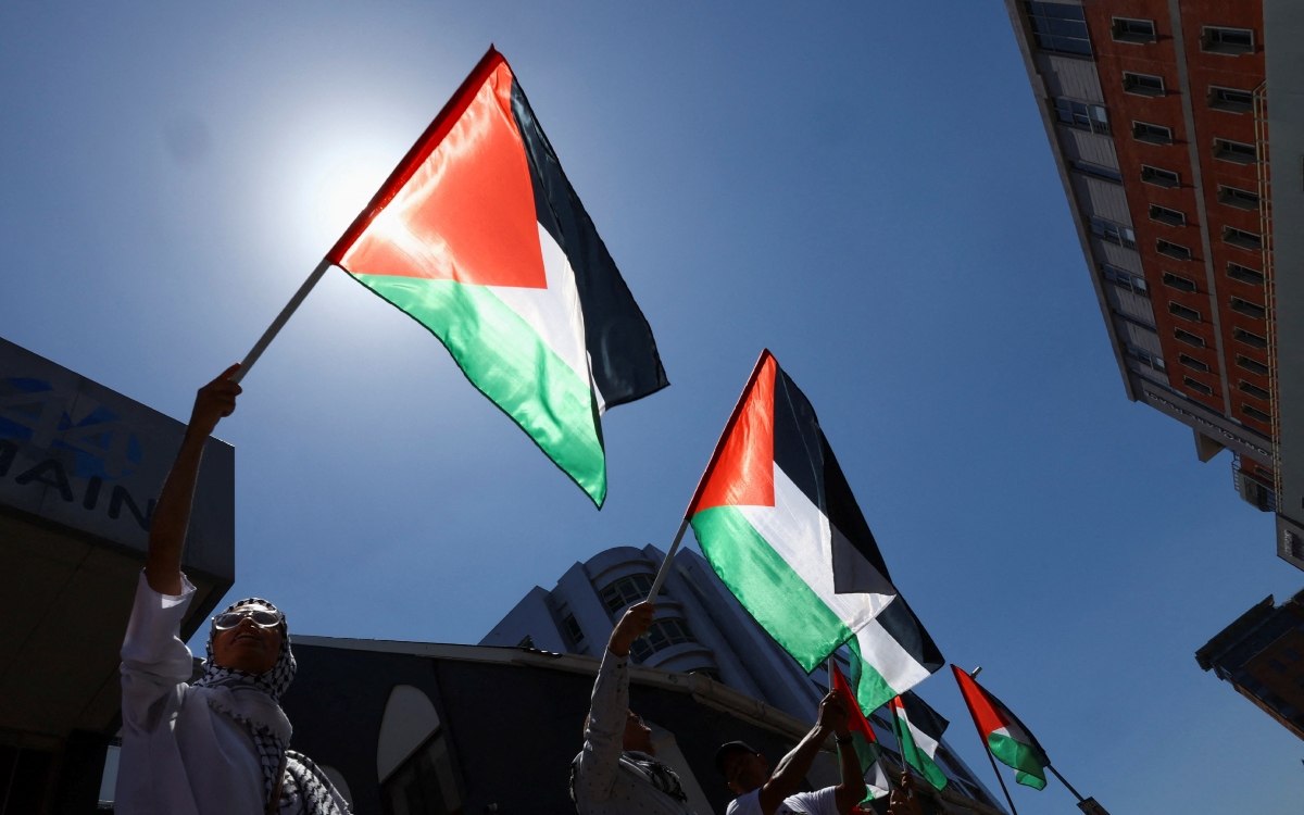 Russia calls on Palestinians to unite to create their own state