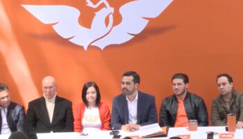 Álvarez Máynez se registra como precandidato único de Movimiento Ciudadano