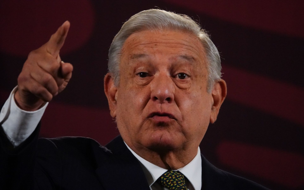 AMLO asegura que economía mexicana crecerá 3.5% en 2024 AMLO asegura que economía mexicana crecerá 3.5% en 2024