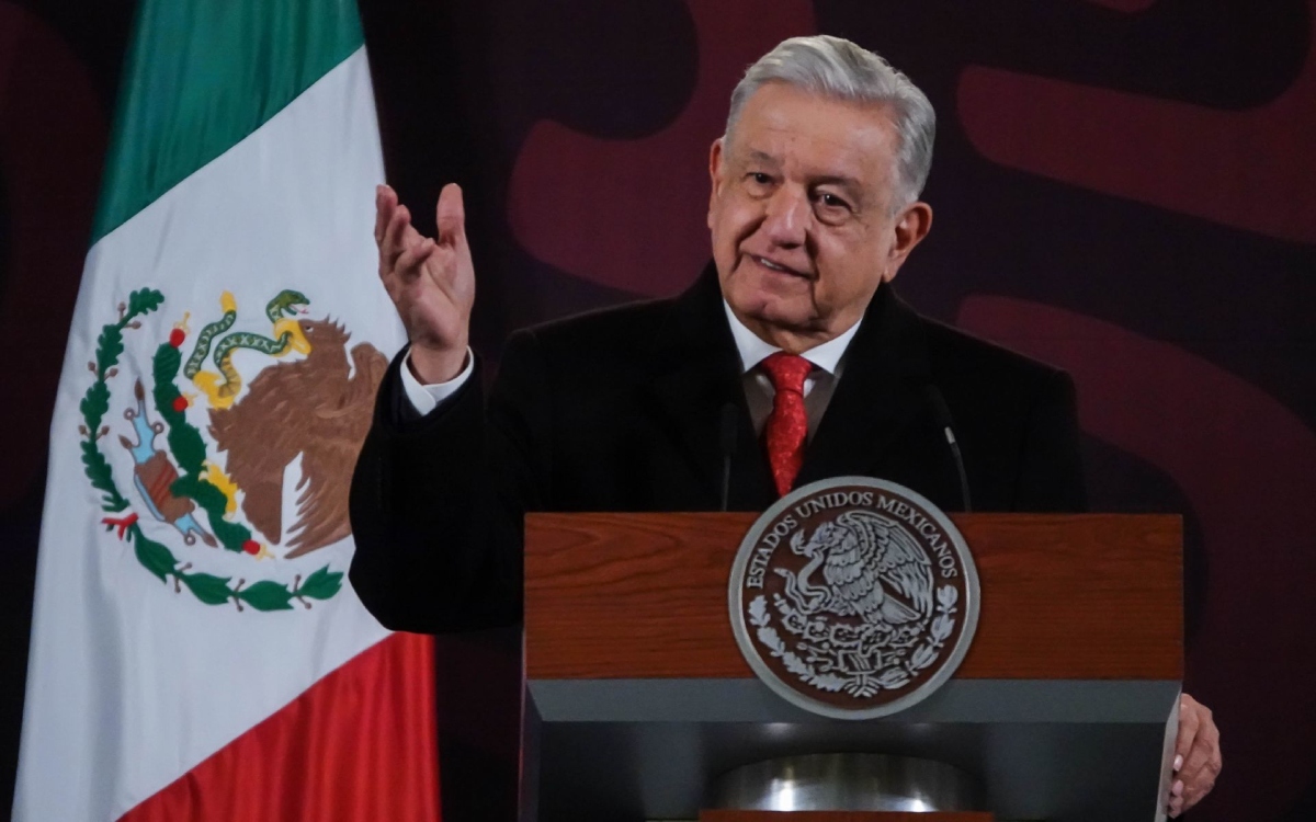 AMLO celebra que PRI apoye sus reformas: 'Hasta las piedras cambian' AMLO celebra que PRI apoye sus reformas: 'Hasta las piedras cambian'