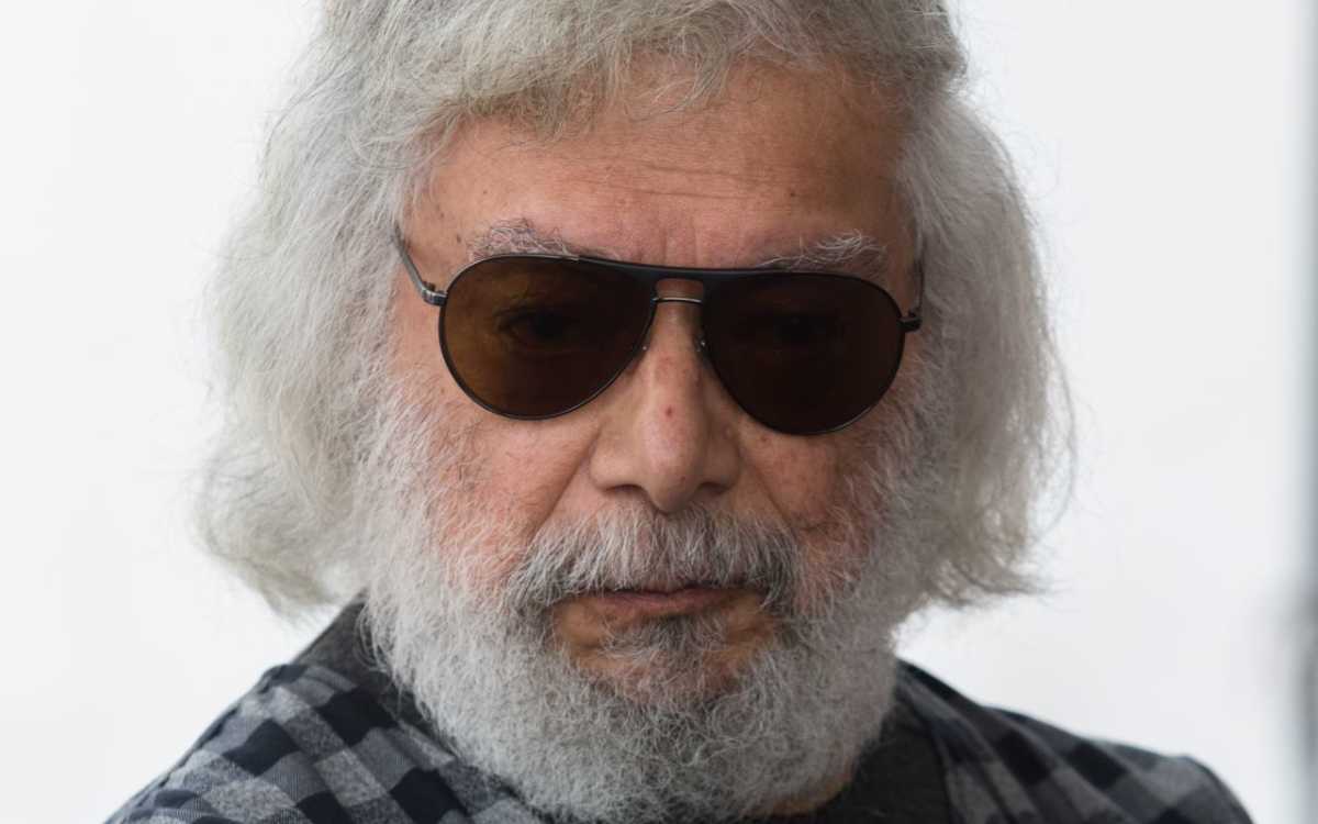 Se retira el caricaturista Helioflores