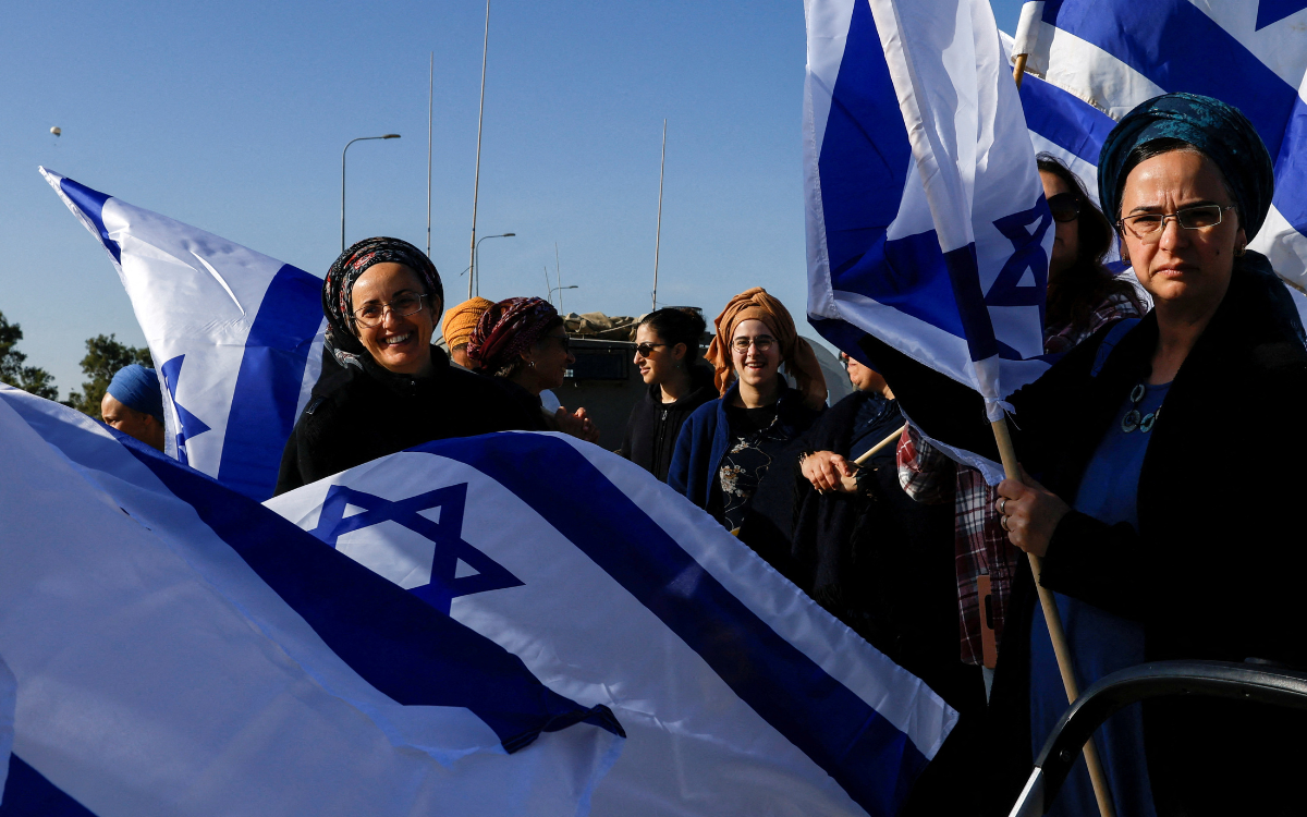 Manifestantes israelíes impiden la entrada a Gaza de camiones de ayuda humanitaria | Video