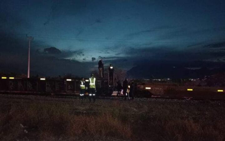 Bebé migrante fallece al caer de tren en Nuevo León.