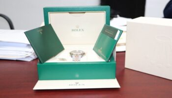 ¡Por fin! Gobierno de Nayarit vendió Rolex relacionado con fraude Infonavit