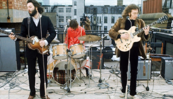 Hace 55 años, los Beatles dieron su último concierto desde el techo de su oficina | Video