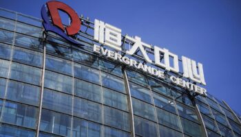 Un tribunal de Hong Kong ordena la liquidación del gigante chino Evergrande