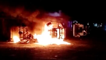 Videos | Queman palacio municipal en Lerdo de Tejada, Veracruz, tras muerte de joven