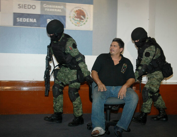 Detención de Óscar Nava Valencia en 2009. FOTO: RODOLFO ANGULO/CUARTOSCURO.COM
