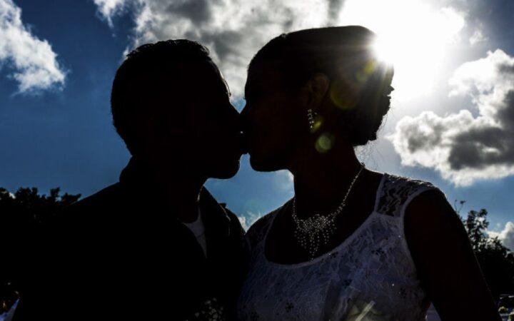 “El amor-pasión resulta siempre subversivo y revolucionario de algún modo”: Francisco Segovia “El amor-pasión resulta siempre subversivo y revolucionario de algún modo”: Francisco Segovia