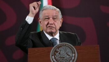 AMLO pide a autoridades locales cuidar a candidatos rumbo al 2024