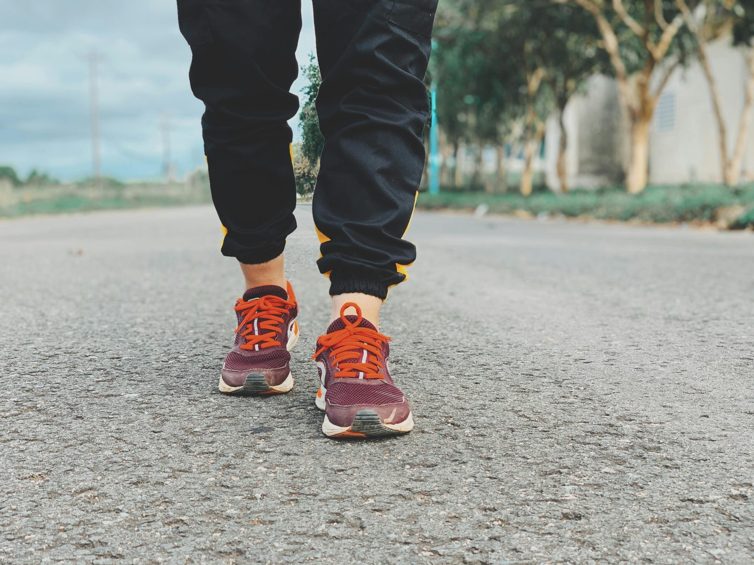 ¿cuántos pasos debería de caminar una persona al día? esto dicen los expertos