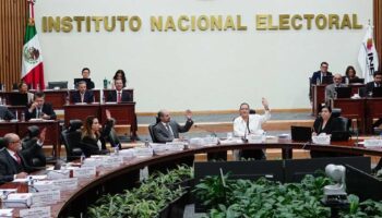 INE aprueba candidaturas presidenciales y da luz verde al inicio de campañas