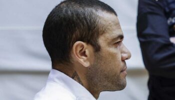 La presunta víctima ratificó ante el tribunal que Alves la violó y su temor a que no le creyeran