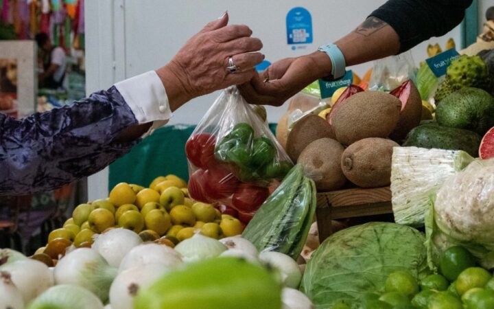 Inflación baja al 4.99% en agosto, logra su primer descenso en cinco meses Inflación baja al 4.99% en agosto, logra su primer descenso en cinco meses