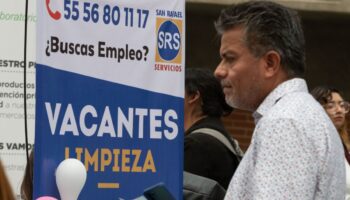 Informalidad laboral y desempleo disminuyeron al cierre de 2023: Inegi