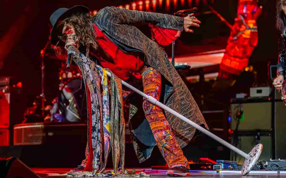 desestiman definitivamente demanda por agresión sexual contra steven tyler, de aerosmith