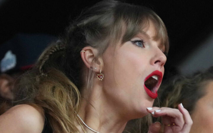 Taylor Swift fue fuertemente abucheada en una pausa y ella respondió con un ¡fondo! Taylor Swift fue fuertemente abucheada en una pausa y ella respondió con un ¡fondo!
