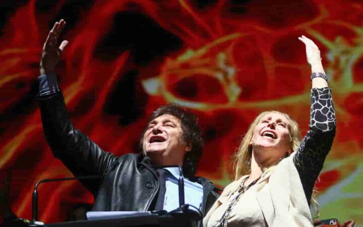 Hermana de Milei elimina el Salón de las Mujeres de la Casa Rosada en pleno 8M Hermana de Milei elimina el Salón de las Mujeres de la Casa Rosada en pleno 8M