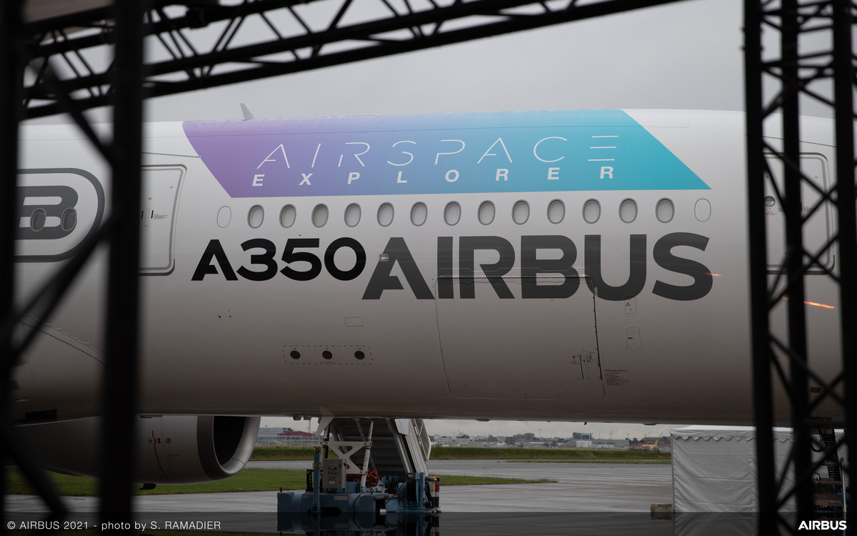 Airbus receives orders for 65 aircraft from Boeing’s two main Asian customers