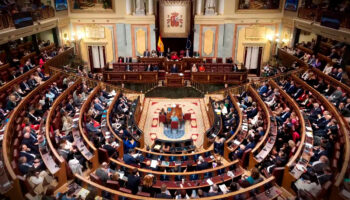 Congreso español aprueba ley de amnistía para los independentistas catalanes