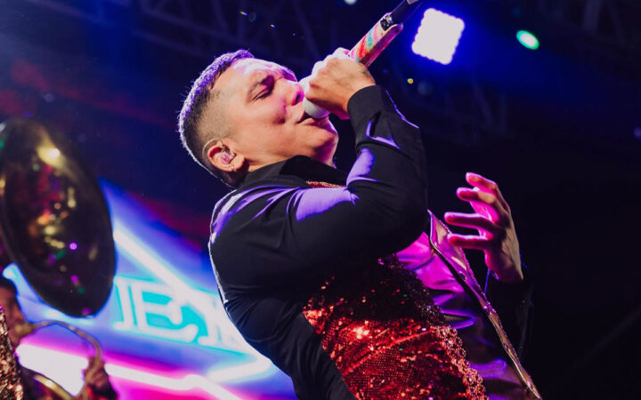 El cantante Edwin Luna respalda a músicos mazatlecos; 'Me inspiré de Mazatlán' | Video El cantante Edwin Luna respalda a músicos mazatlecos; 'Me inspiré de Mazatlán' | Video