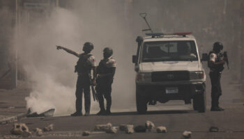 Violencia en Haití, resultado de enfrentamientos entre gobierno, pandillas y fuerzas de seguridad: experto | Entérate