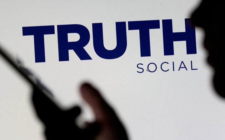 'Truth Social' de Donald Trump se dispara un 54 % en su primer día en bolsa 'Truth Social' de Donald Trump se dispara un 54 % en su primer día en bolsa