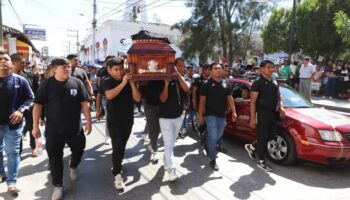 Insiste gobierno de Guerrero que hay dos policías retenidos 
