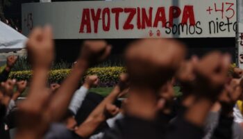 AMLO asegura que reforma a Ley de Amnistía ayudará a romper pacto de silencio en caso Ayotzinapa